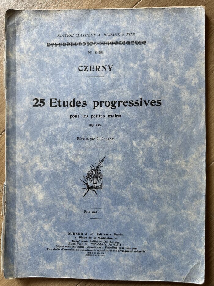 CZERNY – 25 études progressives pour les petites mains, Op 748