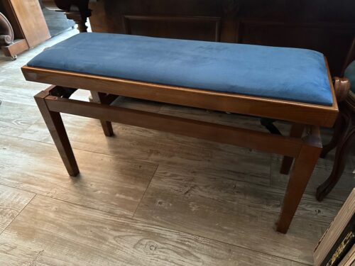 Banquette double vernis noyer clair assise bleue velours